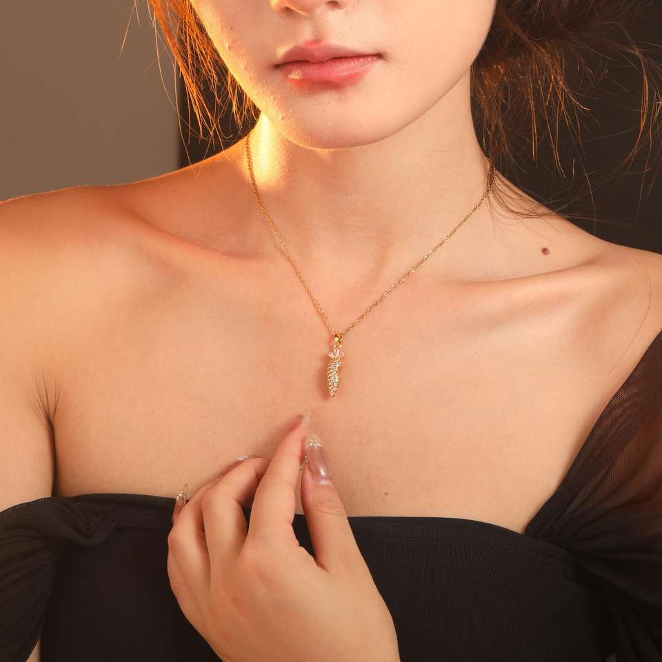 Fashion Simple Lucky Stainless Steel Necklace Creative Design Spoon Fork Pendant Necklace for Festival Gifts